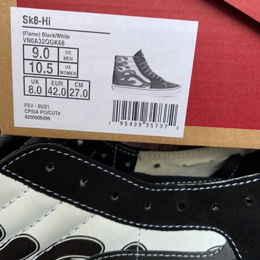 Vans Sk8-Hi Flame Black/White WMNS - Picture 16 of 16
